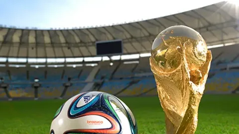 梅西助苏亚雷斯达成百次助攻里程碑，携手成就百连击传奇！